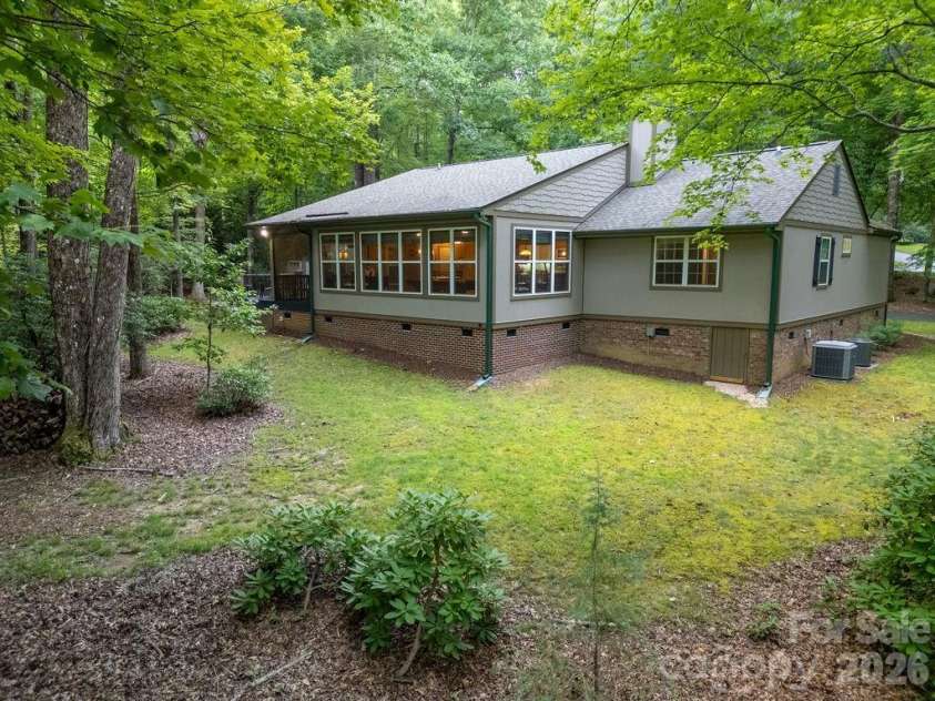 503 Cliff Ridge Drive, Cleveland, SC 29635.  MLS# CAR4418547, YatesRealty ID 47265. Rear Profile