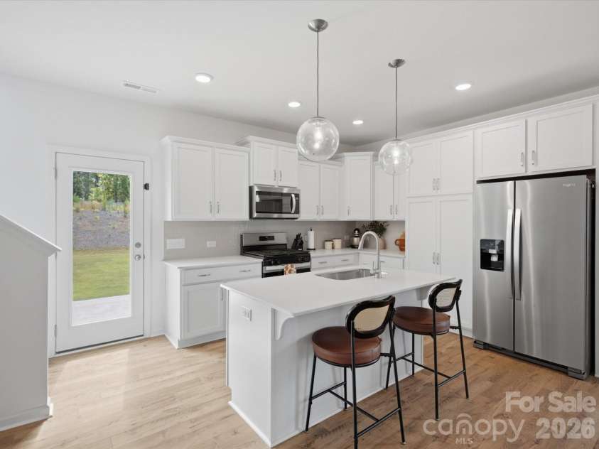 24068 Sailfish Drive, Lancaster, SC 29720.  MLS# CAR4419061, YatesRealty ID 47267. 