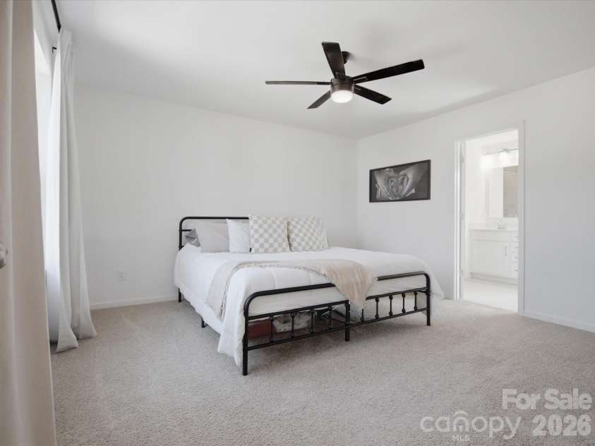 24068 Sailfish Drive, Lancaster, SC 29720.  MLS# CAR4419061, YatesRealty ID 47267. 
