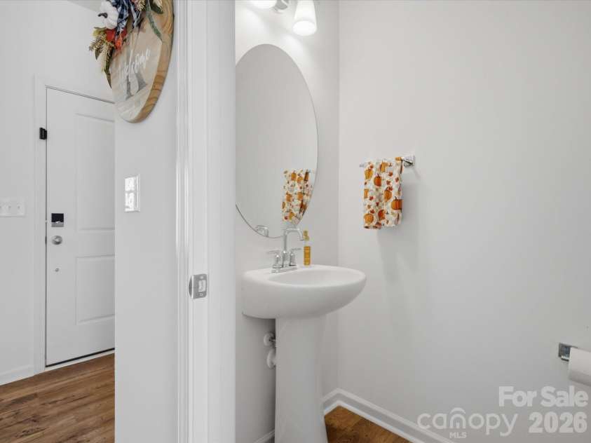 24068 Sailfish Drive, Lancaster, SC 29720.  MLS# CAR4419061, YatesRealty ID 47267. 
