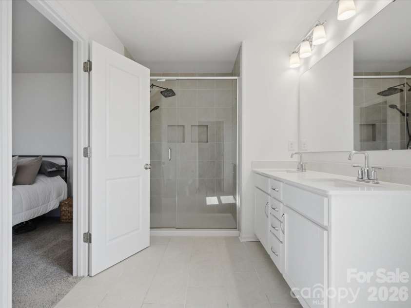 24068 Sailfish Drive, Lancaster, SC 29720.  MLS# CAR4419061, YatesRealty ID 47267. 