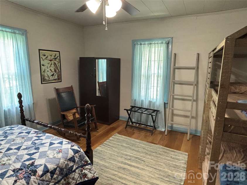 54 Jaimes Lane, Bakersville, NC 28705.  MLS# CAR4418961, YatesRealty ID 47269. 