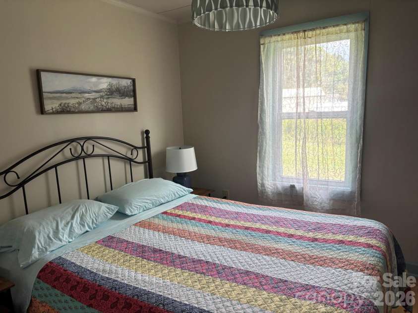 54 Jaimes Lane, Bakersville, NC 28705.  MLS# CAR4418961, YatesRealty ID 47269. 