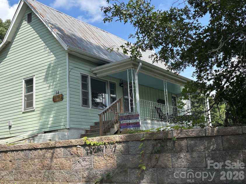 54 Jaimes Lane, Bakersville, NC 28705.  MLS# CAR4418961, YatesRealty ID 47269. 