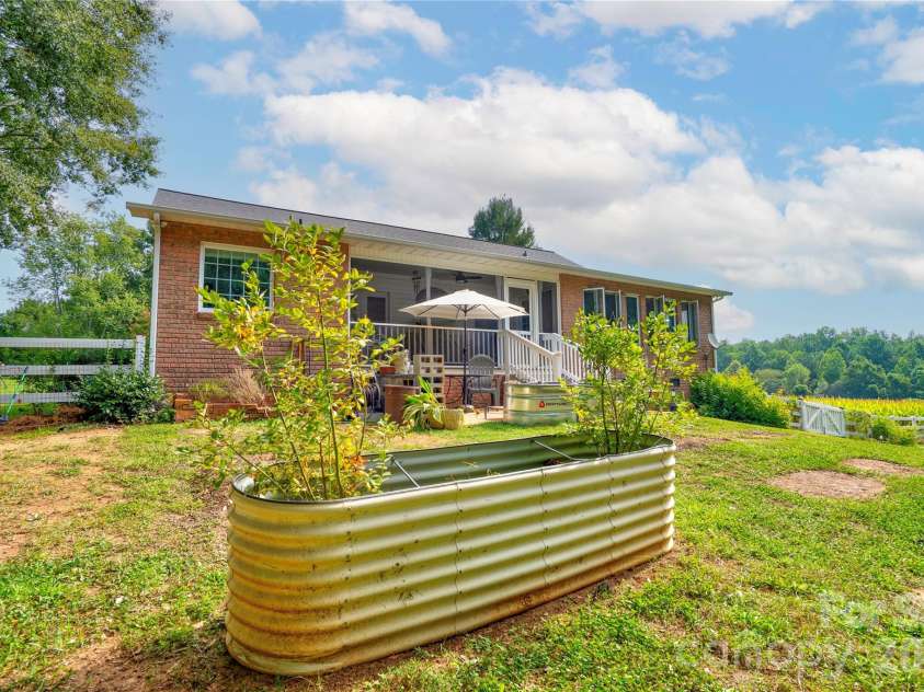 8 Charger Court, Shelby, NC 28152.  MLS# CAR4418696, YatesRealty ID 47270. Back