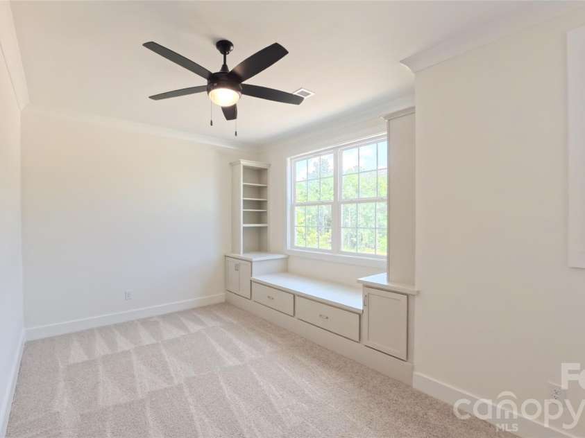 3155 Meadowcrest Drive, Clover, SC 29710.  MLS# CAR4416022, YatesRealty ID 47273. Loft Area