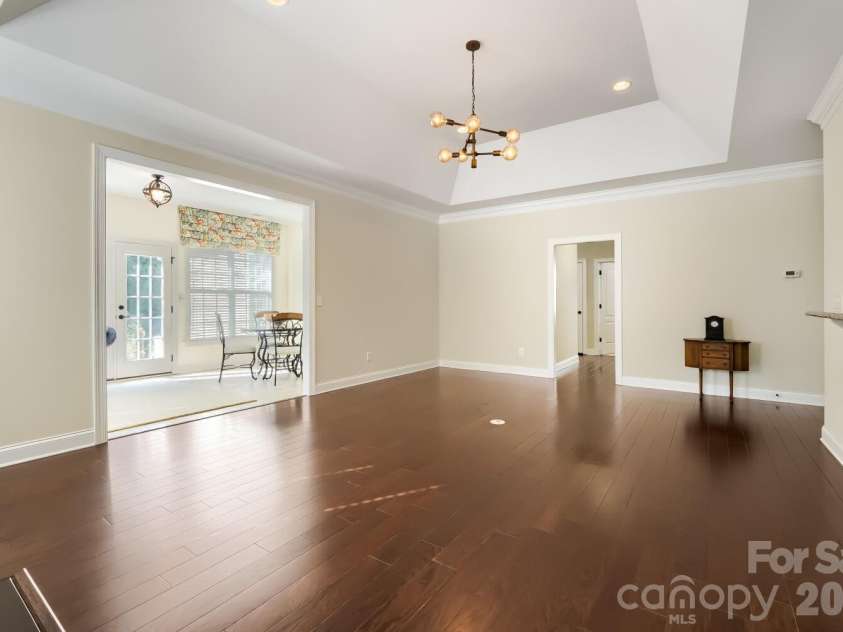 18311 Glenealy Drive, Cornelius, NC 28031.  MLS# CAR4418635, YatesRealty ID 47274. 