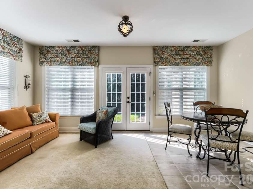 18311 Glenealy Drive, Cornelius, NC 28031.  MLS# CAR4418635, YatesRealty ID 47274. 