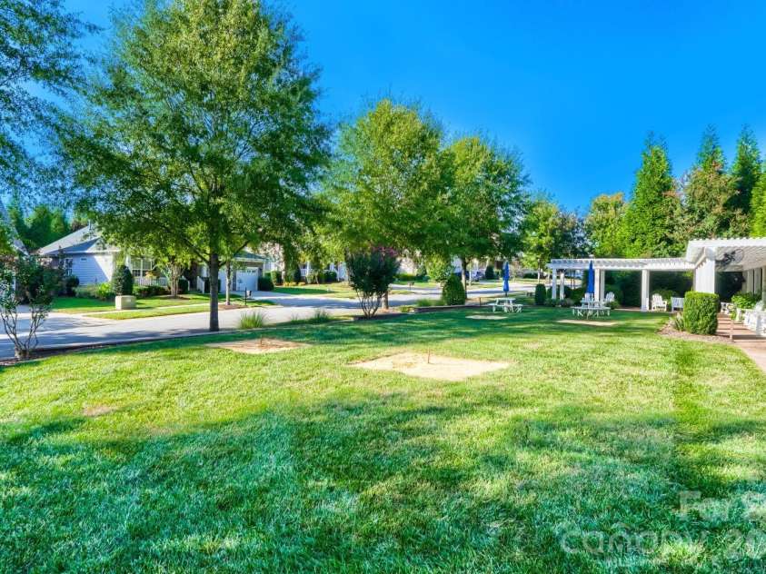 18311 Glenealy Drive, Cornelius, NC 28031.  MLS# CAR4418635, YatesRealty ID 47274. 