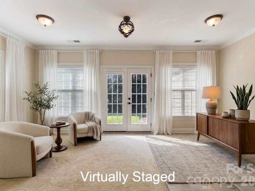 18311 Glenealy Drive, Cornelius, NC 28031.  MLS# CAR4418635, YatesRealty ID 47274. 