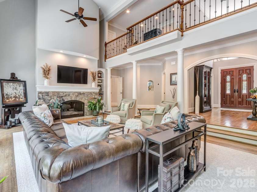 5904 Cabell View Court, Charlotte, NC 28277.  MLS# CAR4403419, YatesRealty ID 47277. 