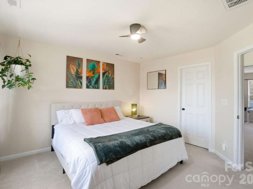 17754 Caldwell Track Drive, Cornelius, NC 28031.  MLS# CAR4326453, YatesRealty ID 4728. 