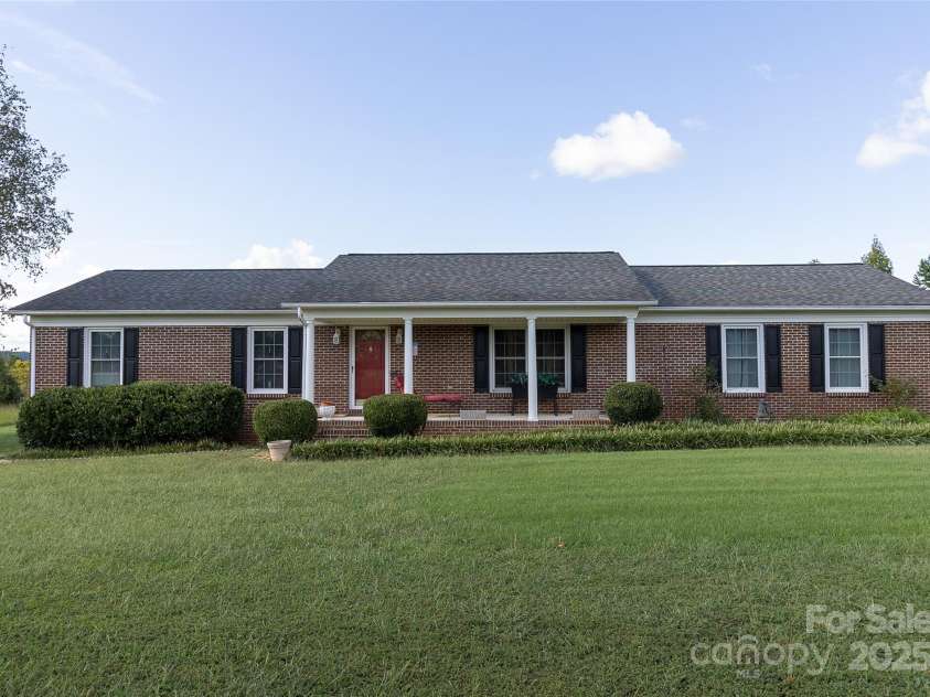 535 Holly Ridge Road, Grover, NC 28073.  MLS# CAR4183886, YatesRealty ID 4728. Front Exterior