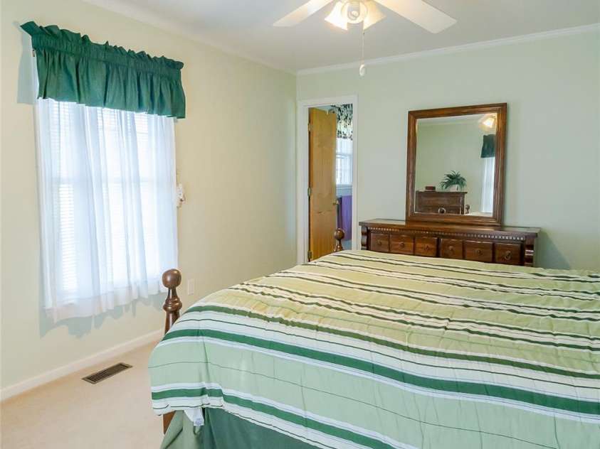 535 Holly Ridge Road, Grover, NC 28073.  MLS# CAR4183886, YatesRealty ID 4728. Primary Bedroom