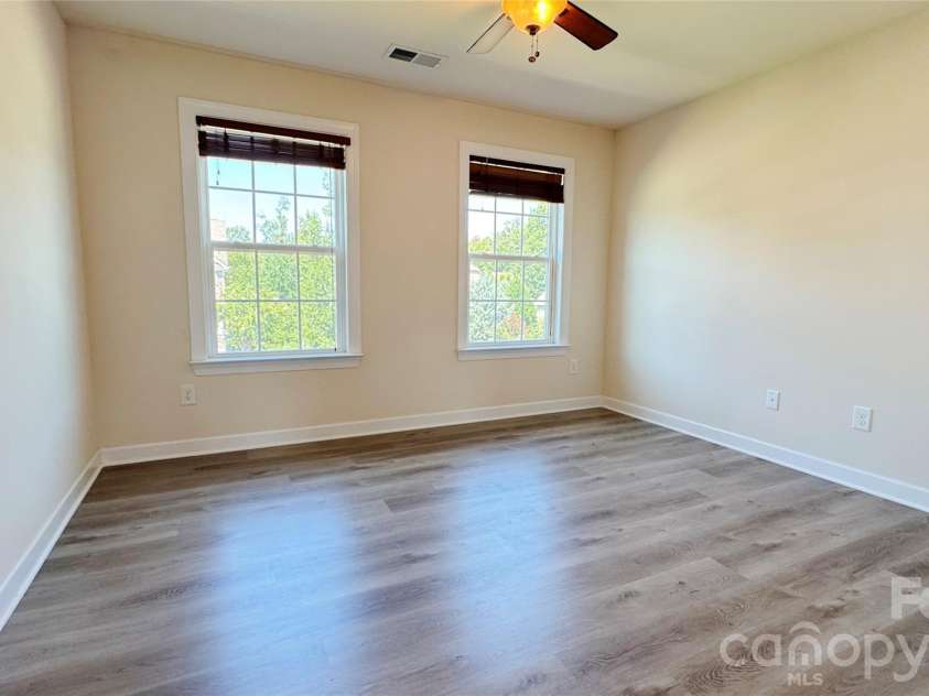 2082 Feldspar Drive, Davidson, NC 28036.  MLS# CAR4418726, YatesRealty ID 47280. 