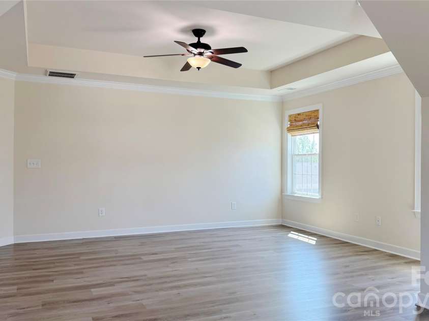 2082 Feldspar Drive, Davidson, NC 28036.  MLS# CAR4418726, YatesRealty ID 47280. 
