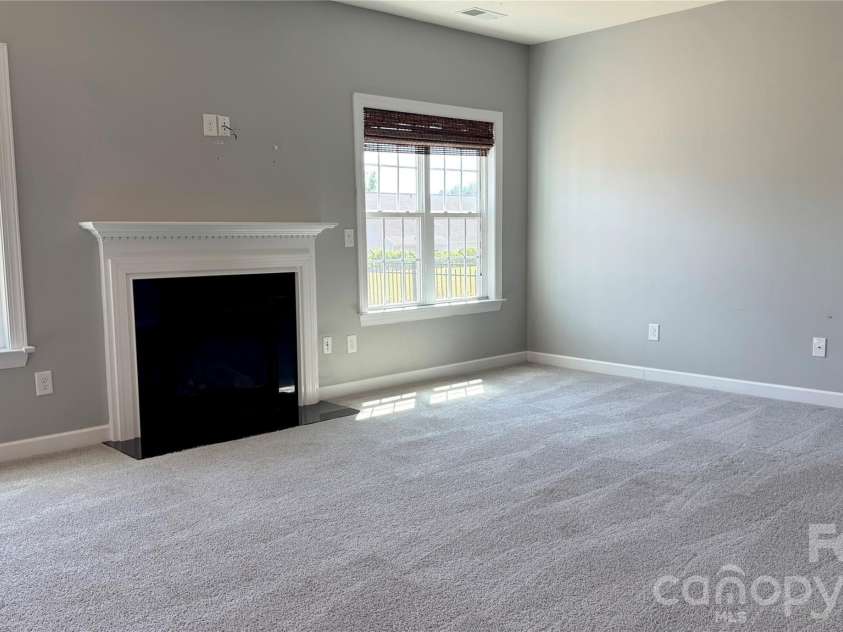 2082 Feldspar Drive, Davidson, NC 28036.  MLS# CAR4418726, YatesRealty ID 47280. 
