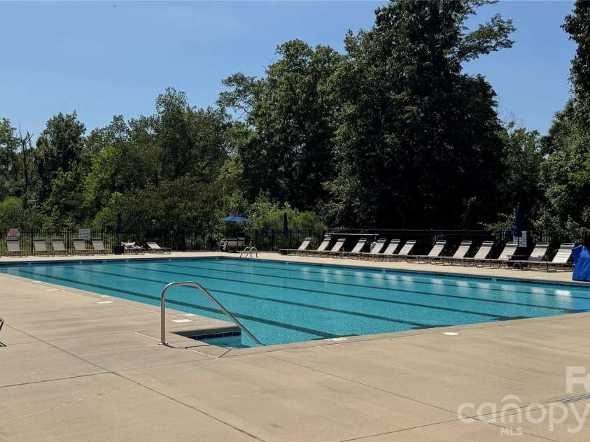 2082 Feldspar Drive, Davidson, NC 28036.  MLS# CAR4418726, YatesRealty ID 47280. 