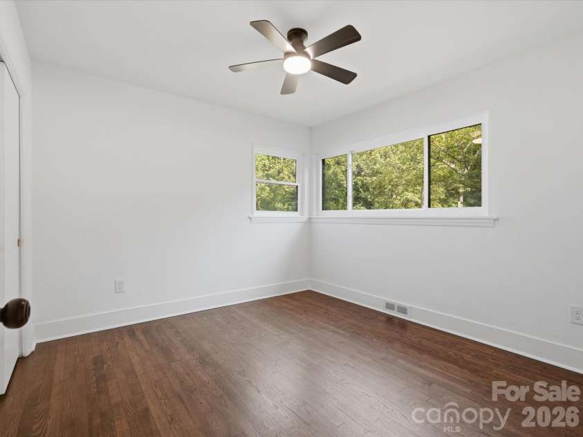 5701 Wilora Lake Road, Charlotte, NC 28212.  MLS# CAR4418324, YatesRealty ID 47285. 