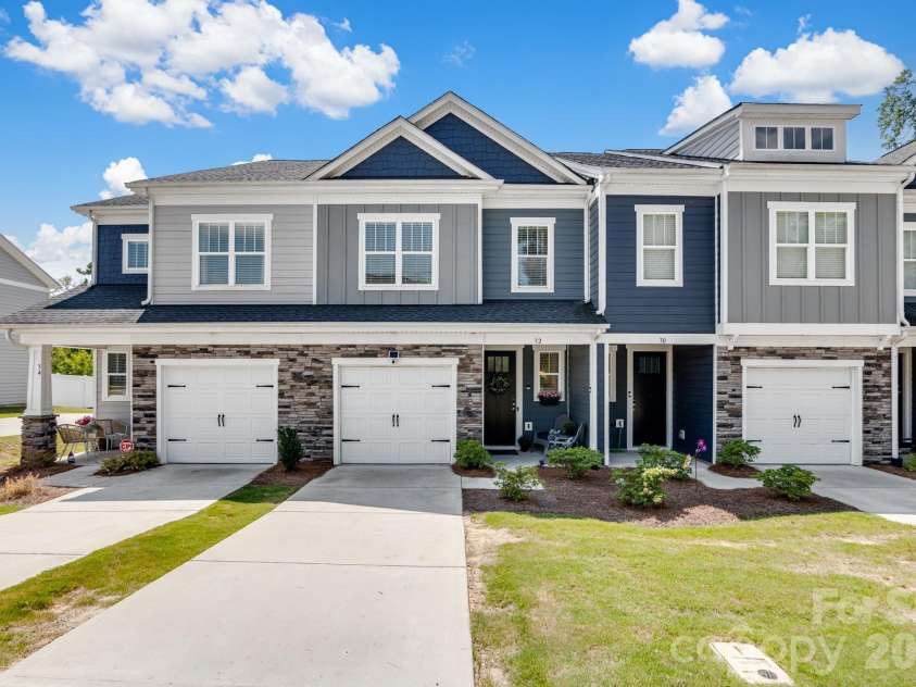 32 Woodsdale Place, Concord, NC 28025.  MLS# CAR4418928, YatesRealty ID 47286. 