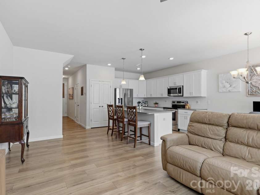 32 Woodsdale Place, Concord, NC 28025.  MLS# CAR4418928, YatesRealty ID 47286. 