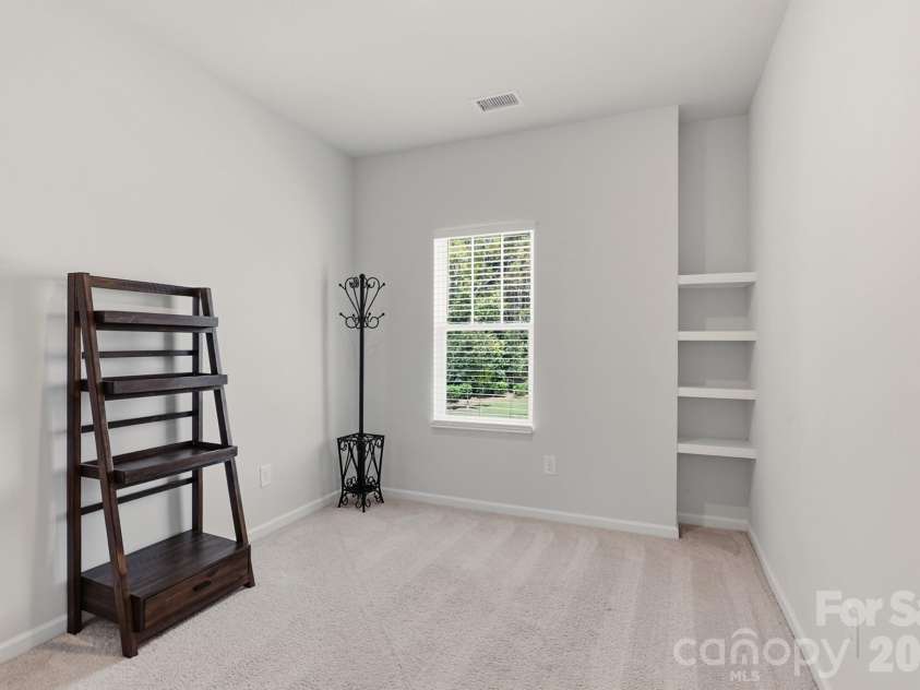 32 Woodsdale Place, Concord, NC 28025.  MLS# CAR4418928, YatesRealty ID 47286. 