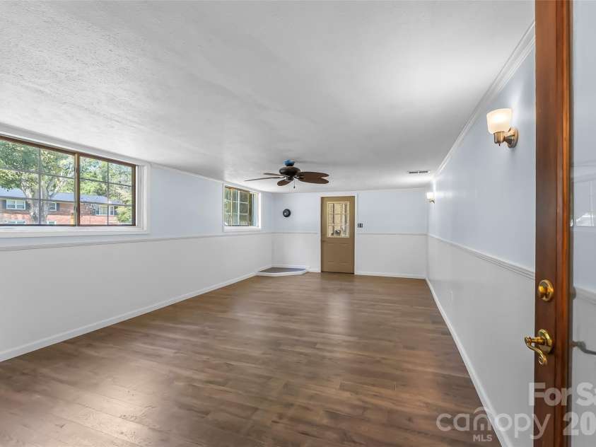 312 Hidden Valley Circle, Canton, NC 28716.  MLS# CAR4417437, YatesRealty ID 47288. 