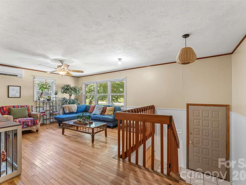 312 Hidden Valley Circle, Canton, NC 28716.  MLS# CAR4417437, YatesRealty ID 47288. 