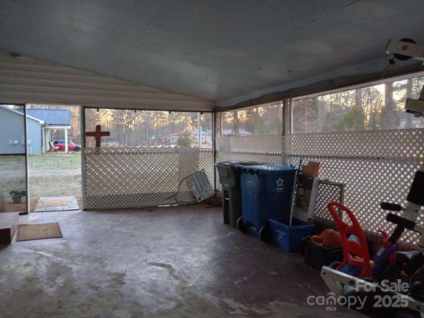 1426 Council Street, Salisbury, NC 28146.  MLS# CAR4228353, YatesRealty ID 4729. 