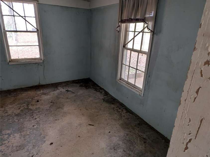 19212 Old Statesville Road, Cornelius, NC 28031.  MLS# CAR4340602, YatesRealty ID 4729. 