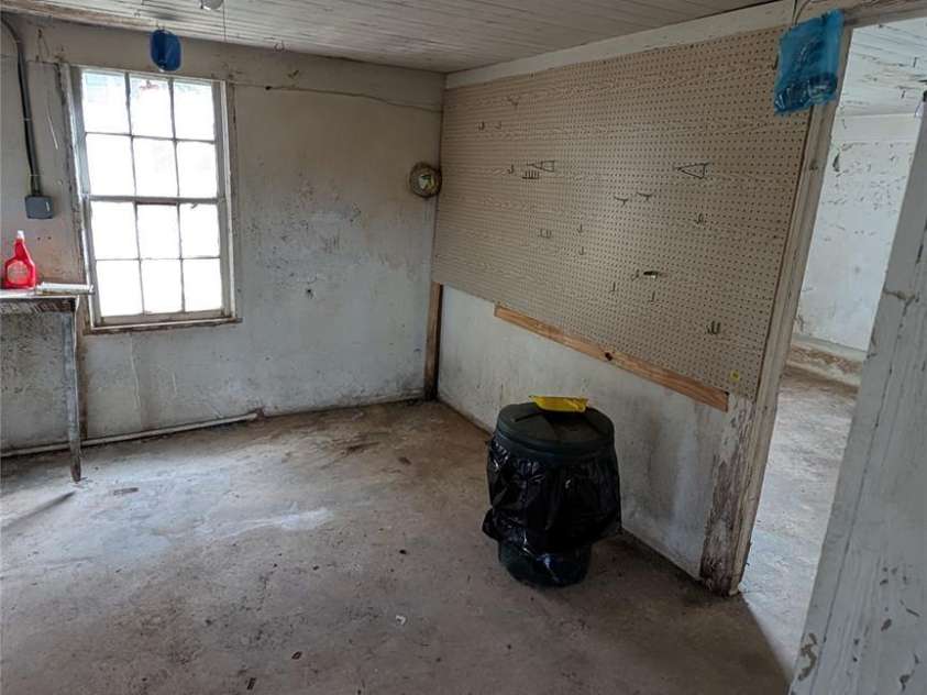 19212 Old Statesville Road, Cornelius, NC 28031.  MLS# CAR4340602, YatesRealty ID 4729. 