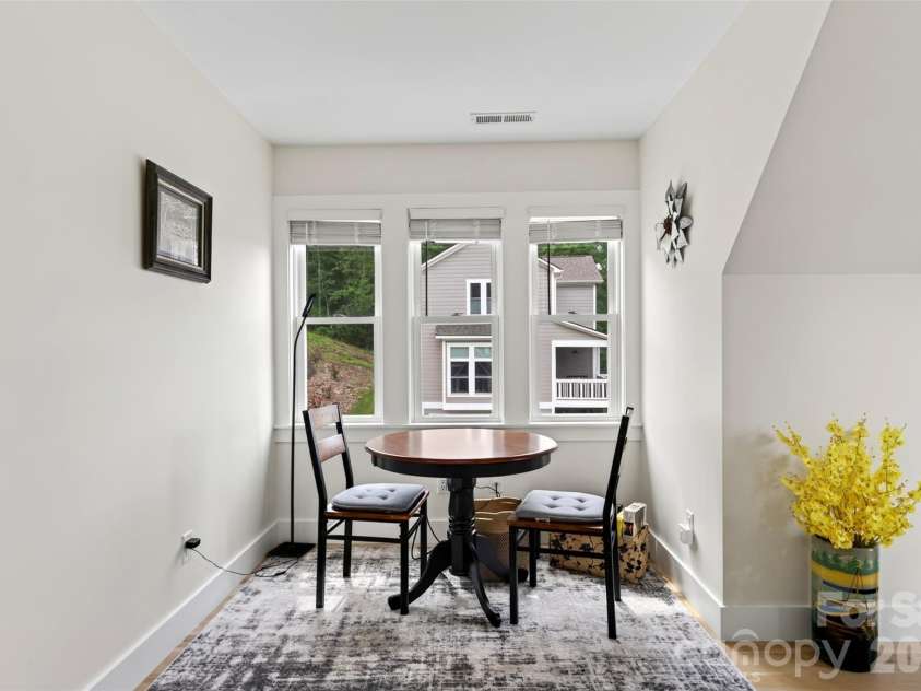310 Magnolia Ridge Road, Swannanoa, NC 28778.  MLS# CAR4411282, YatesRealty ID 47295. 