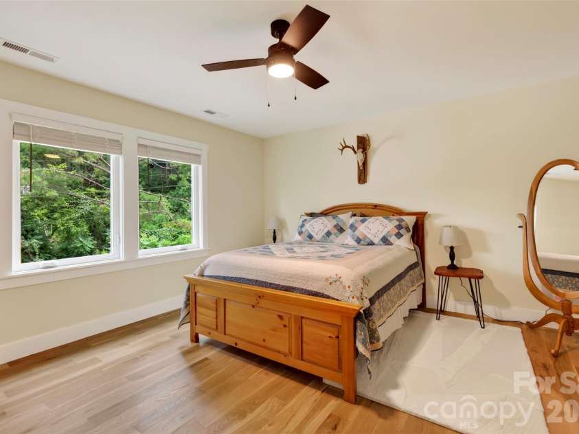 310 Magnolia Ridge Road, Swannanoa, NC 28778.  MLS# CAR4411282, YatesRealty ID 47295. 