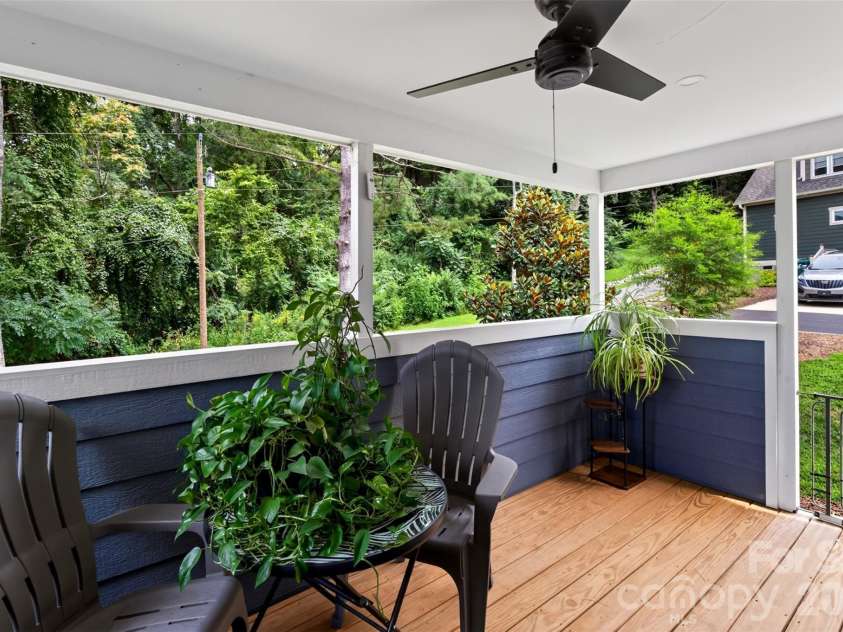310 Magnolia Ridge Road, Swannanoa, NC 28778.  MLS# CAR4411282, YatesRealty ID 47295. 
