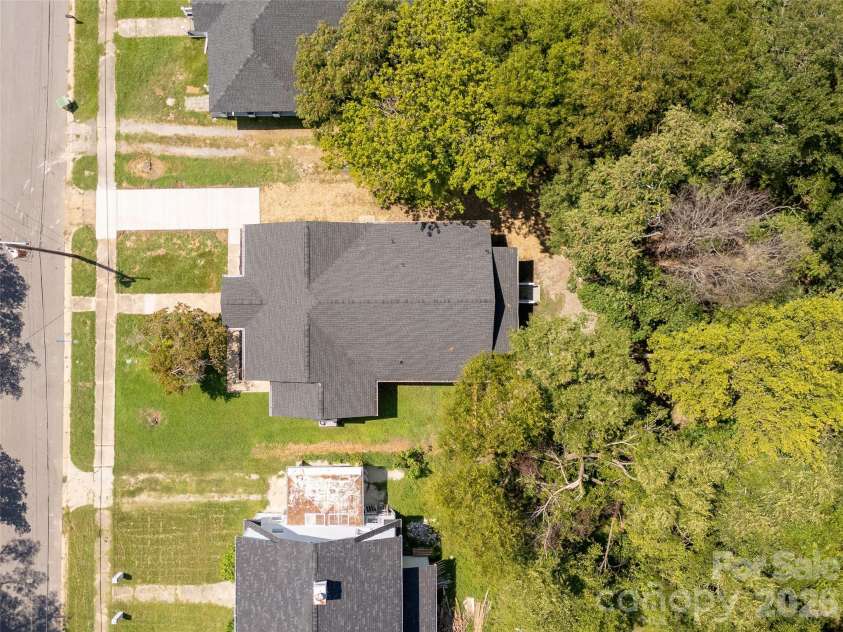 310 Elm Street, Lancaster, SC 29720.  MLS# CAR4419096, YatesRealty ID 47298. 