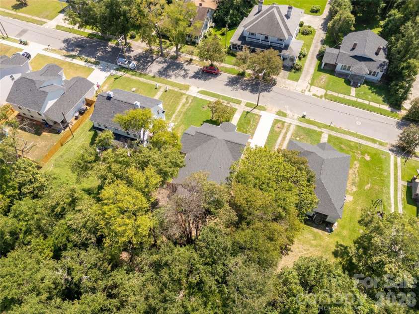 310 Elm Street, Lancaster, SC 29720.  MLS# CAR4419096, YatesRealty ID 47298. 