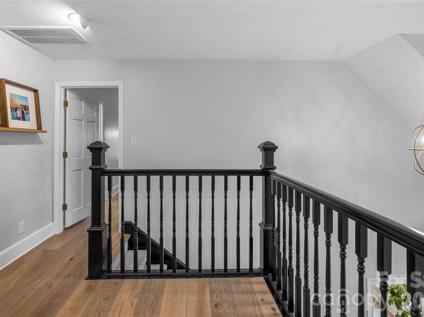 2201 Whilden Court, Charlotte, NC 28211.  MLS# CAR4418465, YatesRealty ID 47299. 