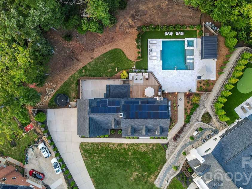 2201 Whilden Court, Charlotte, NC 28211.  MLS# CAR4418465, YatesRealty ID 47299. 