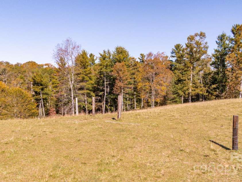 318 Monticello Road, Weaverville, NC 28787.  MLS# CAR4263682, YatesRealty ID 473. 