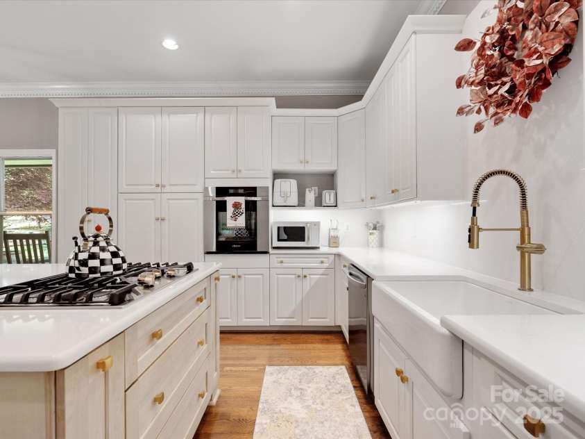 1725 Hannon Farm Road, Fort Mill, SC 29715.  MLS# CAR4242184, YatesRealty ID 4730. 