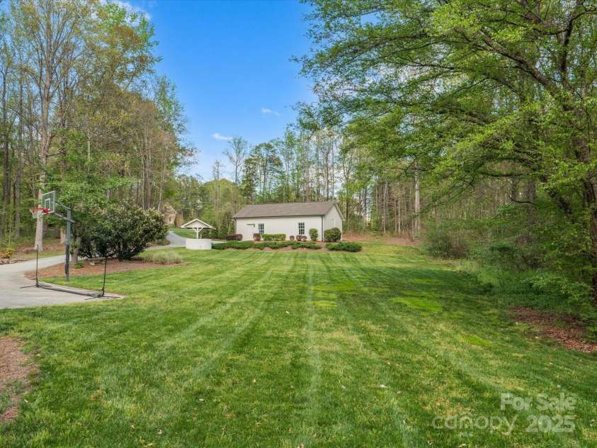 1725 Hannon Farm Road, Fort Mill, SC 29715.  MLS# CAR4242184, YatesRealty ID 4730. 