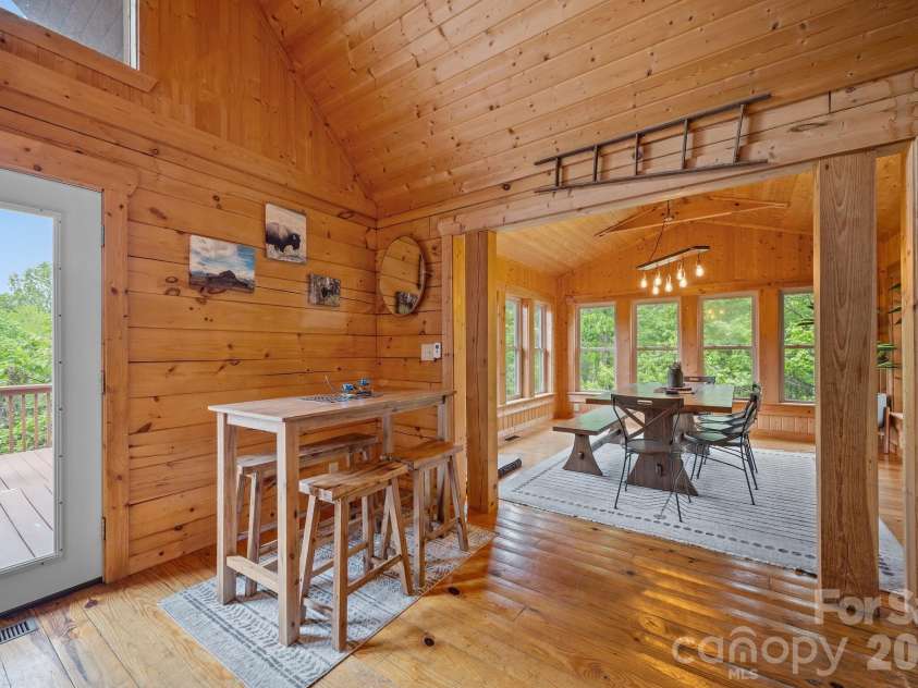 173 Mistletoe Park, Lake Lure, NC 28746.  MLS# CAR4252305, YatesRealty ID 4730. 