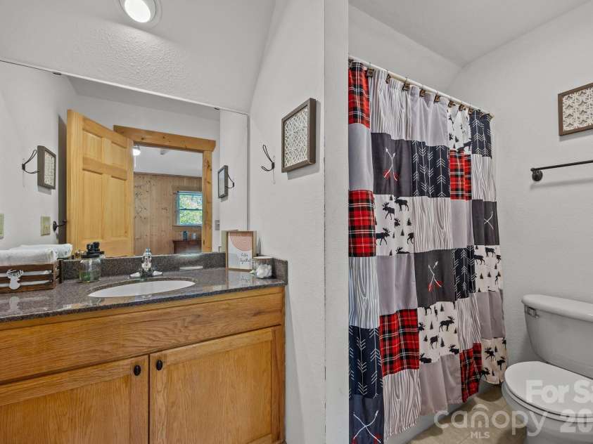 173 Mistletoe Park, Lake Lure, NC 28746.  MLS# CAR4252305, YatesRealty ID 4730. 