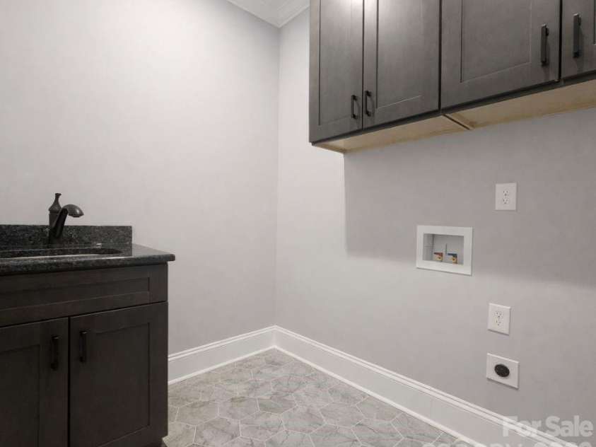 3243 Wilson Court, Lincolnton, NC 28092.  MLS# CAR4350450, YatesRealty ID 4730. 