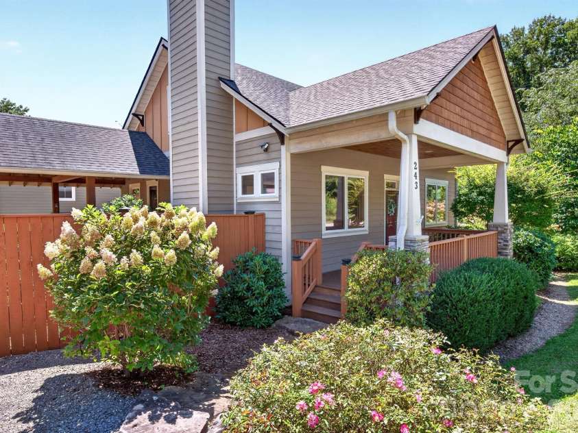 243 Cragmont Road, Black Mountain, NC 28711.  MLS# CAR4418774, YatesRealty ID 47300. 