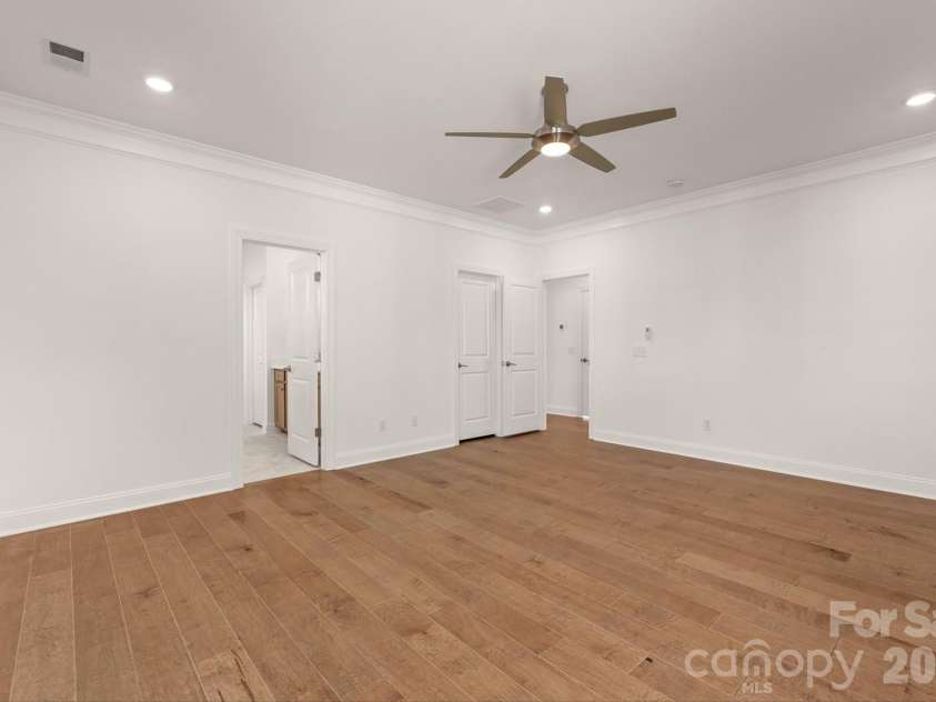 00 Bear Cliff Way, Lake Lure, NC 28746.  MLS# CAR4418550, YatesRealty ID 47303. PRIMARY BEDROOM