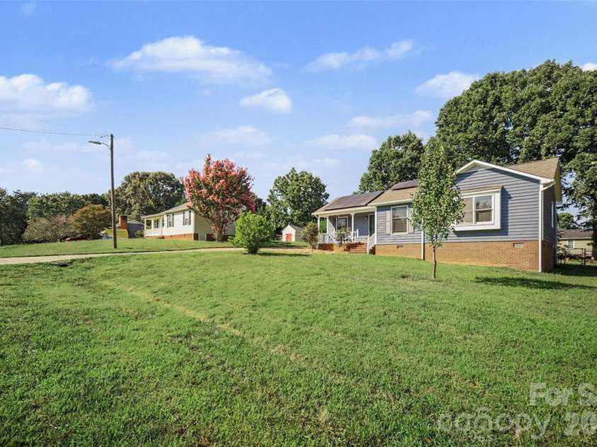 2311 Firmin Court, Gastonia, NC 28056.  MLS# CAR4415810, YatesRealty ID 47306. 