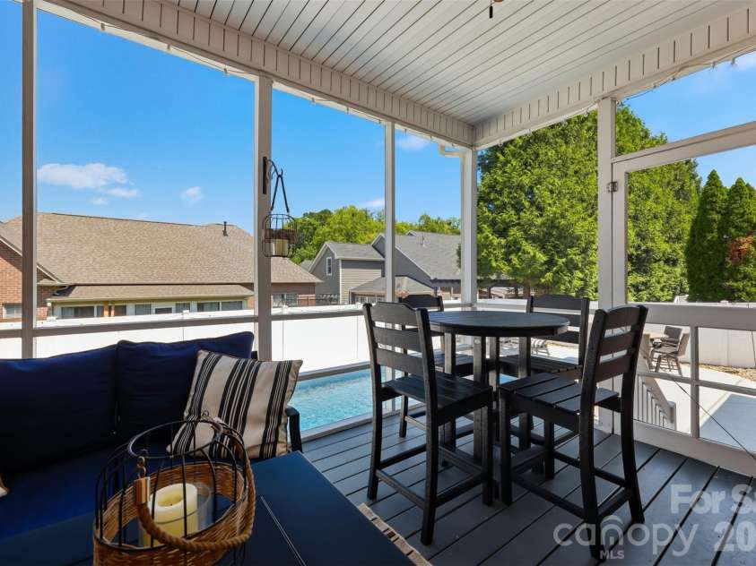 1719 30th Avenue Court, Hickory, NC 28601.  MLS# CAR4417050, YatesRealty ID 47309. 