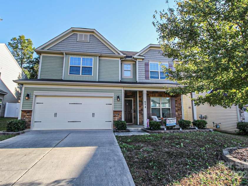 628 Barcroft Lane, Fort Mill, SC 29715.  MLS# CAR4191272, YatesRealty ID 4731. 
