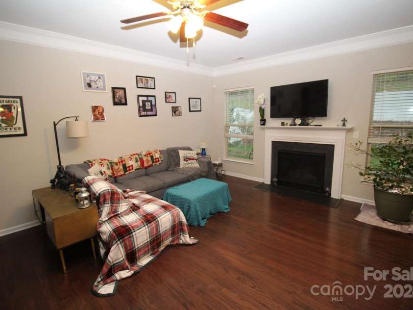 628 Barcroft Lane, Fort Mill, SC 29715.  MLS# CAR4191272, YatesRealty ID 4731. 